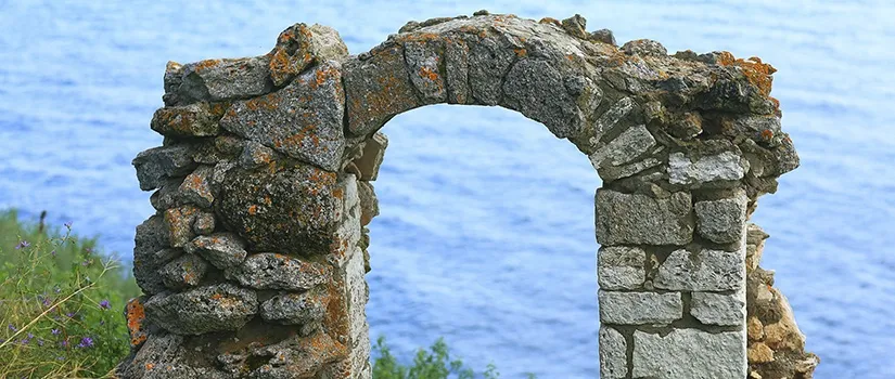 Five Hours at Water Gate